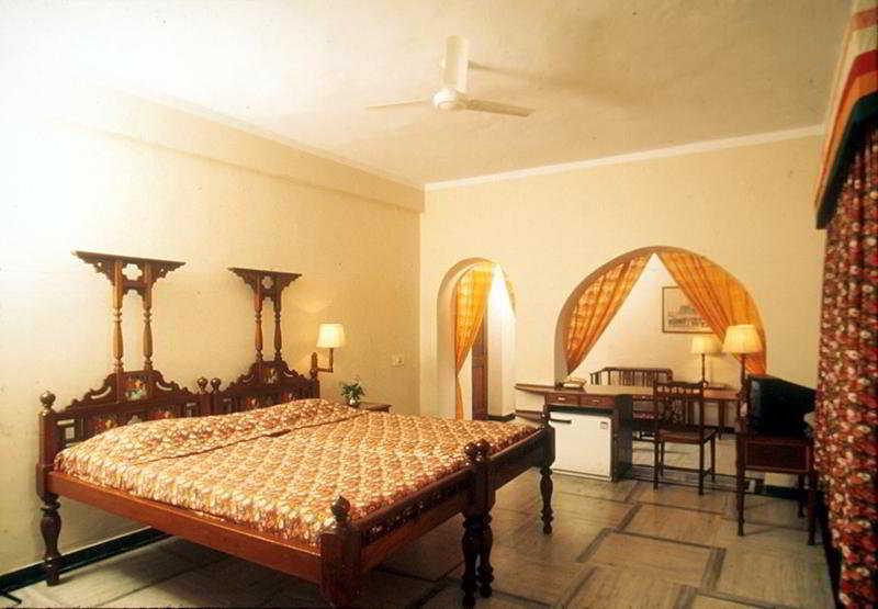 Karni Bhawan Heritage Hotel Jodhpur Dźodhpur Zewnętrze zdjęcie